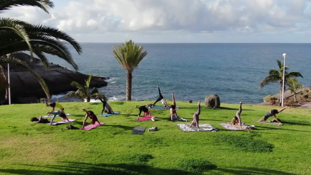 Sunset Yoga Tenerife - Fitness Holidays Canary Islands - Fitness Holiday with Travelling Athletes